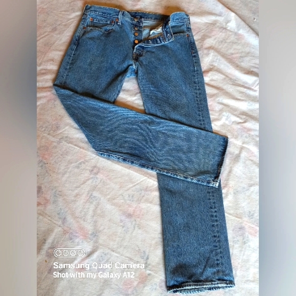 Levi 501 Button-Fly Jeans - Picture 1 of 11
